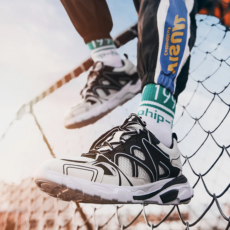 Мужские кроссовки с дышащей сеткой модные для повседневной носки спортивная