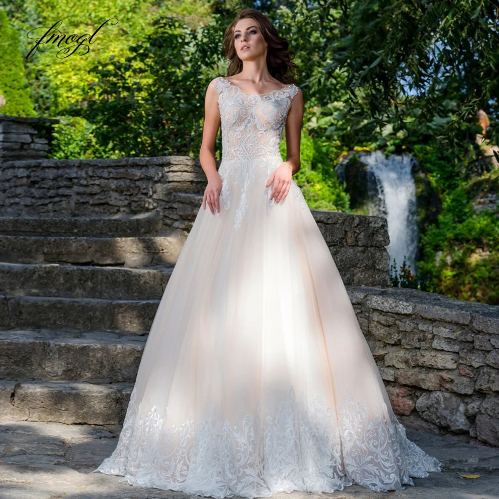 

Fmogl Sexy Illusion Scoop Neck Lace A Line Wedding Dresses 2019 Luxury Appliques Cap Sleeve Sweep Train Vintage Bridal Gowns