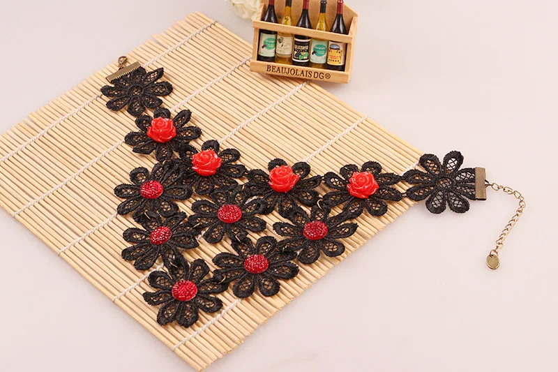 2017 Лидер продаж Ретро Стиль черный кружевное платье с цветочным рисунком кулон