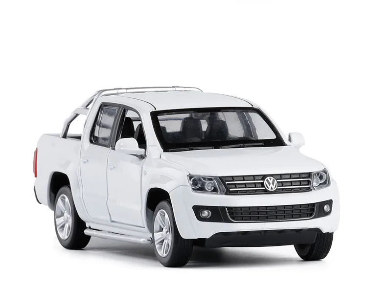 Моделирование 1:30 Amarok 4 Открытый пикап модель грузовика, металлический звук и свет обратно в детский подарок игрушка, модель автомобиля