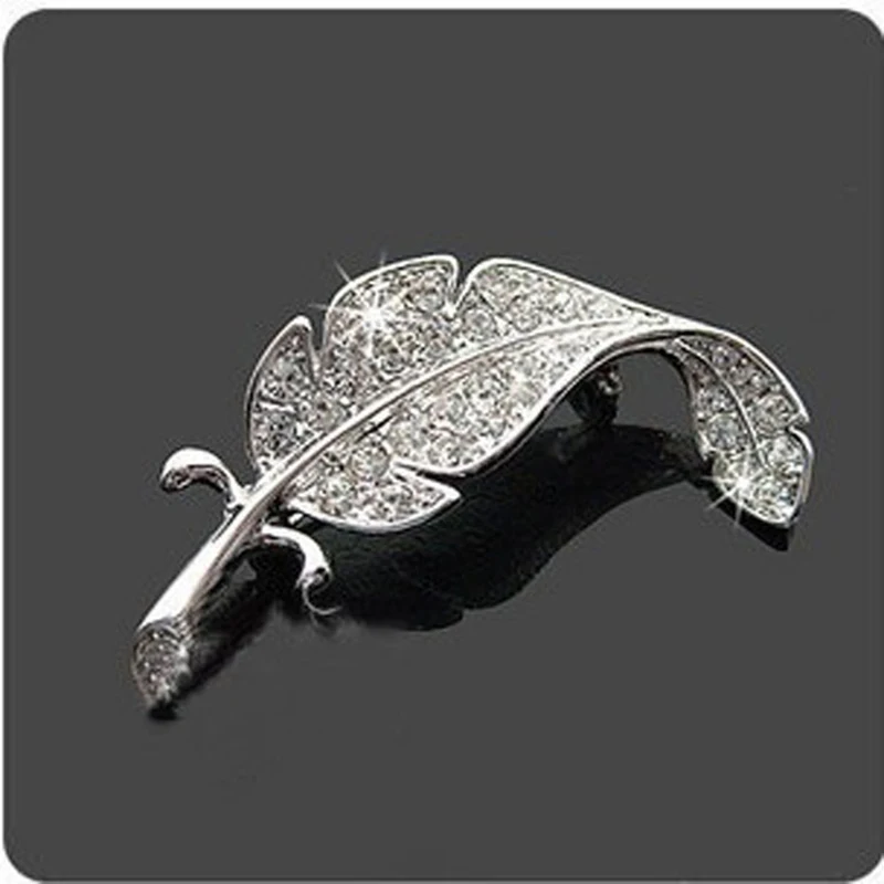 

Sweet Full Shiny Clear Crystal Vivid Leaf Fashion Fancy Brooches For Women Unisex