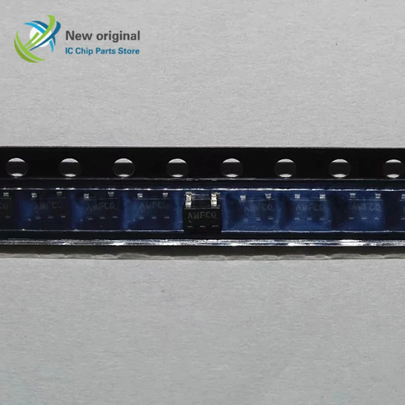 AAT3221IGV-3.3-T1 SOT23 марка: AM 100% Новый оригинальный интегрированный микросхема |