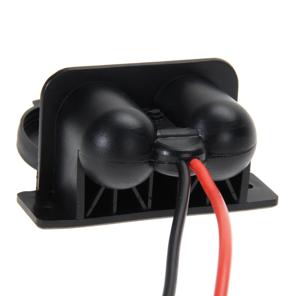Пластиковый разъем питания постоянного тока 12 В мотоциклетный автомобильный