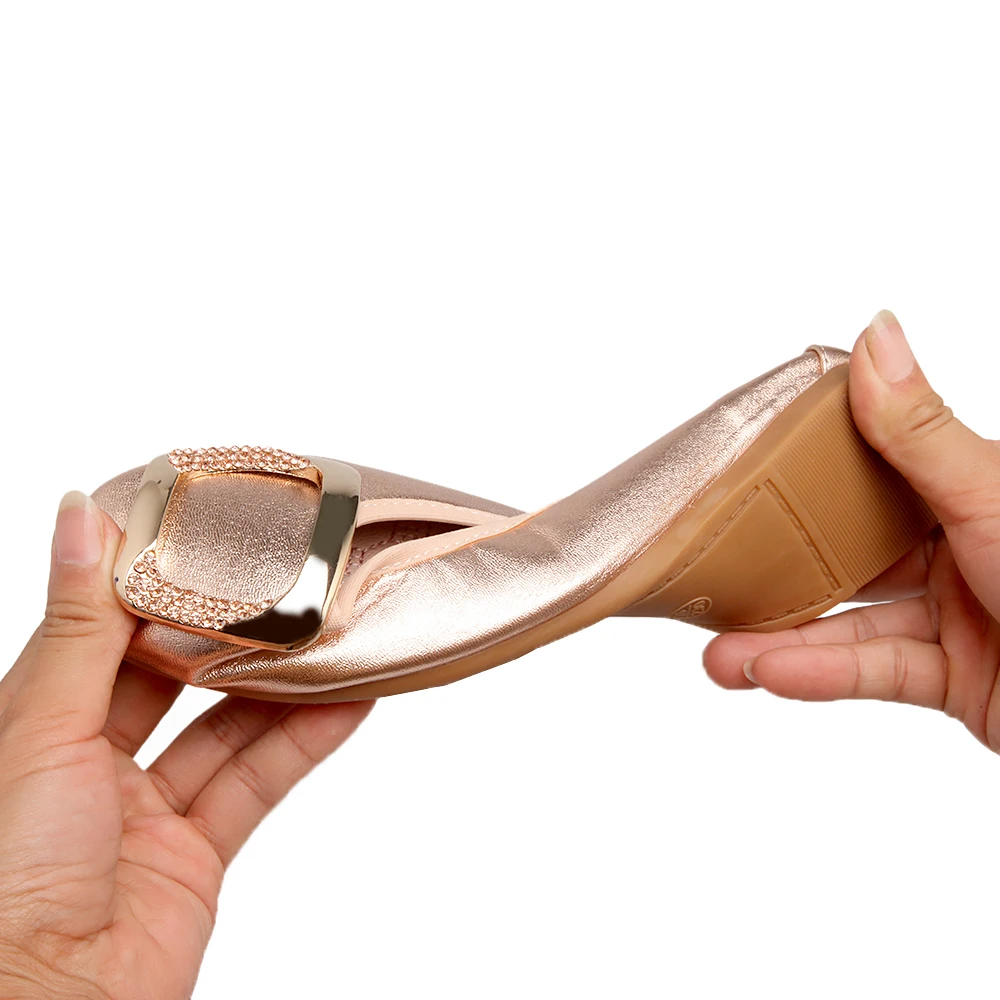 Элегантные женские летние туфли на плоской подошве 2019 синие балетки с