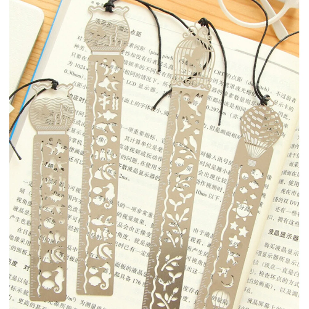 

1pc Creative Hollow Ultra-thin ruler metal straight ruler bookmark Children stationery office school supplie