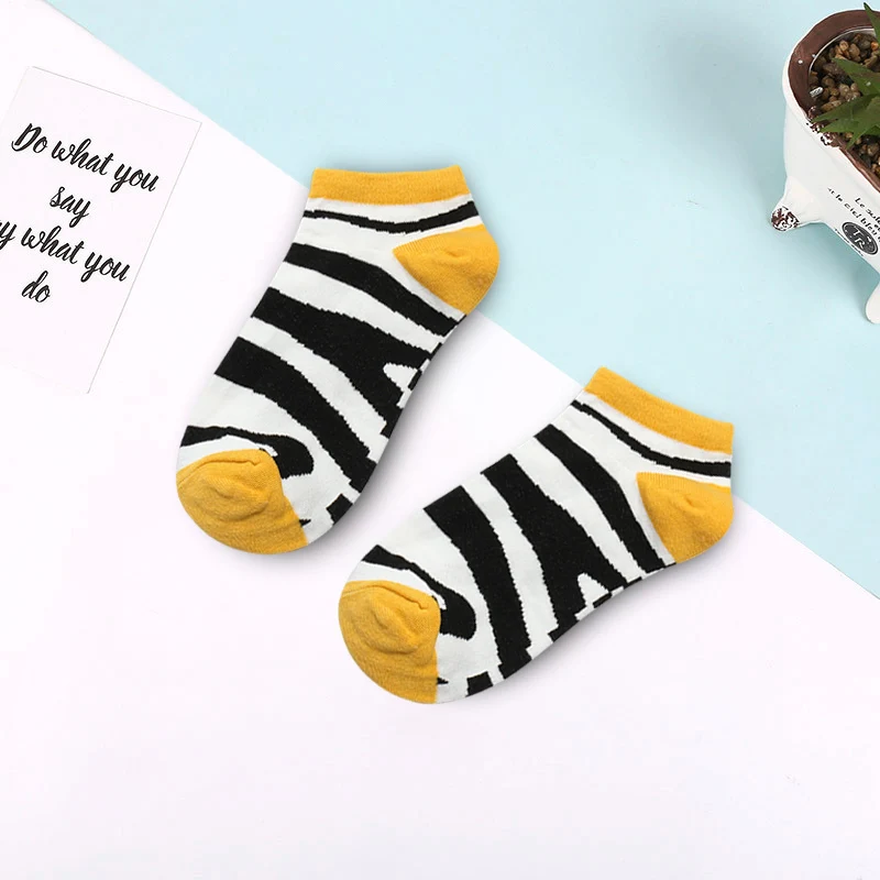 Zebra stripes Невидимые летние носки авокадо Чаризард Короткие носки без шоу носки-тапочки носки-тапки хлопковые забавные секретные счастливые носки-башмачки - Цвет: Zebra stripes