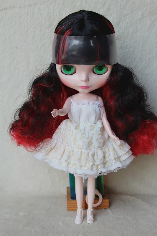 Кукла Blygirl Blyth с красной и черной челкой волосы Обнаженная кукла обычное тело 7