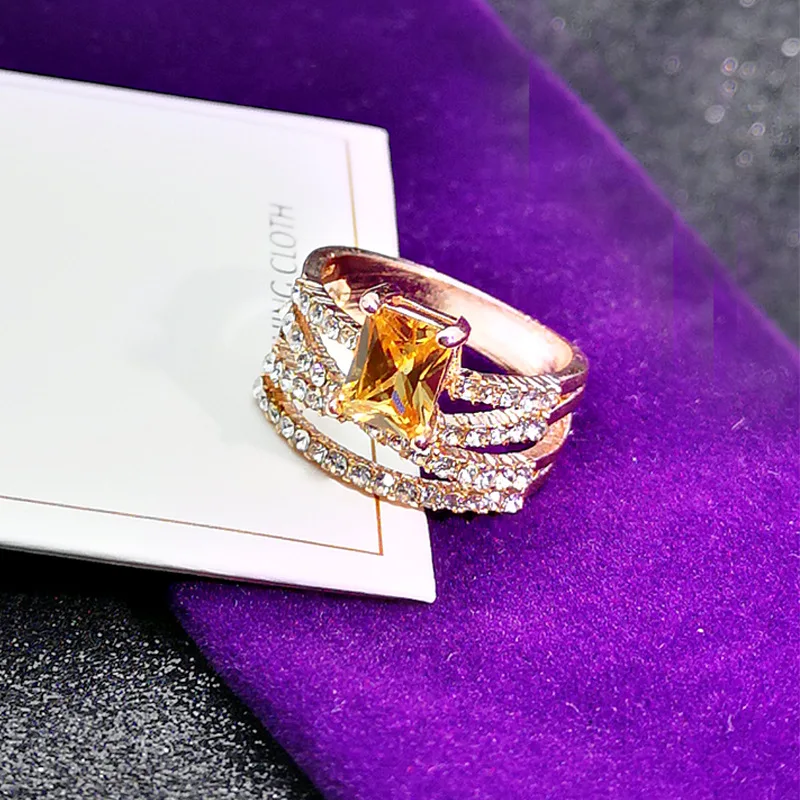 

Classic Austria Crystal Rings Rose Gold Color Finger Orange Stone Ring Wedding Engagement Cubic Zirconia Rings For Women 40M058