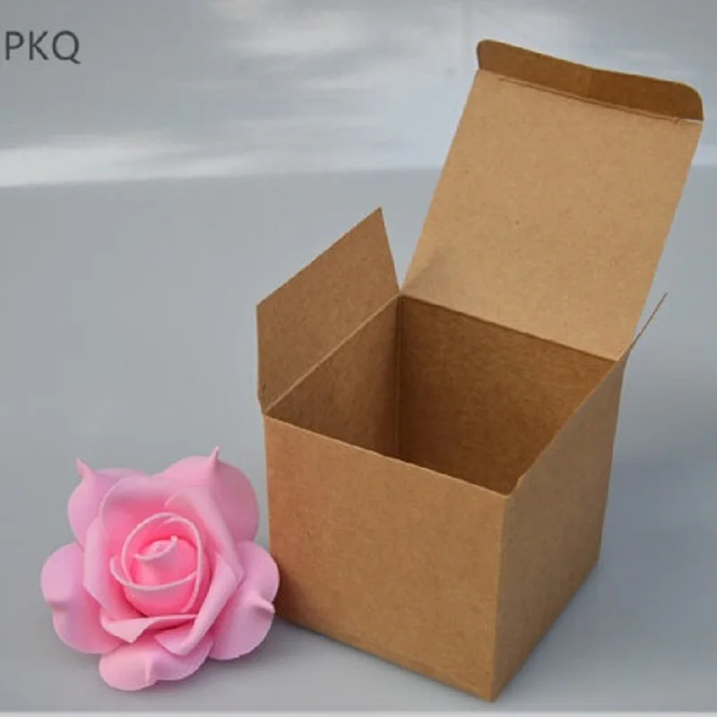 

20pcs 10*10*10cm White/Black/Brown Paper Wedding Favor Candy Box Thick Cardboard Packaging Gift Box Handmade Soap Square Box