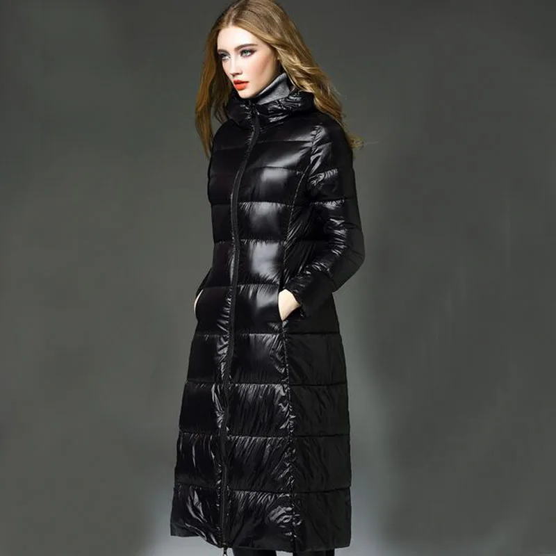 Женская зимняя куртка высокого качества новинка 2018 Модная парка на 90% белом