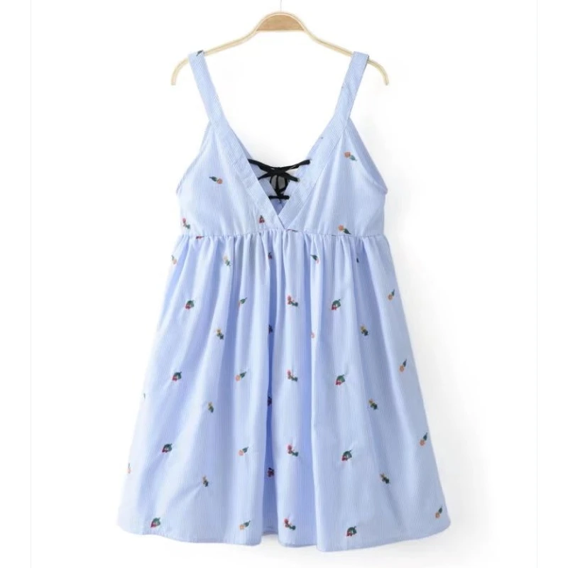 2017 женское винтажное платье в полоску с цветочной вышивкой мини на бретельках