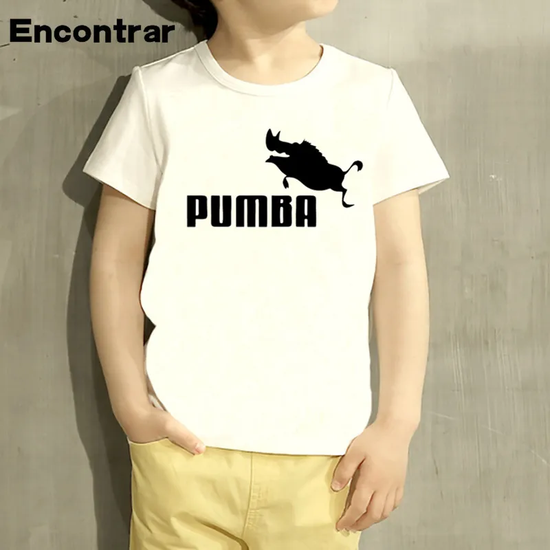 

Детская футболка с мультяшным принтом Пумба, топы с короткими рукавами для мальчиков и девочек, детская Милая футболка, HKP2209