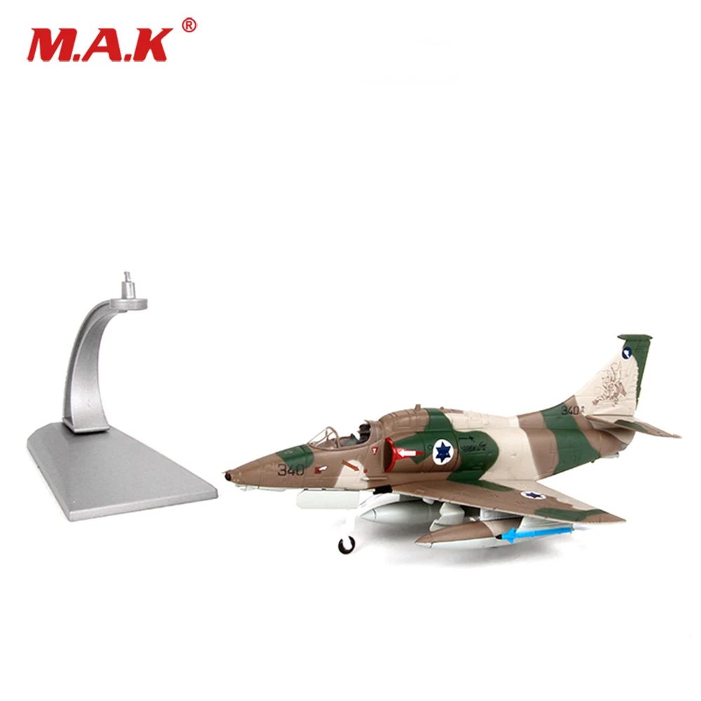 

1/72 Scale Diecast A-4 Skyhawk Fighter Aircraft Plane Model Collection A4M for Fans Boys Gifts Toy