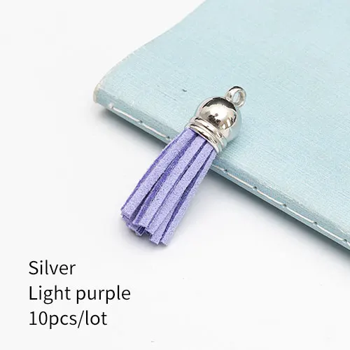 Silver light purple 10 штук 35 мм кожаные подвески с кисточками из искусственной замши с шапками для брелоков, ремешки для ключей, аксессуары для самостоятельного изготовления, многоцветные - Цвет: Silver light purple