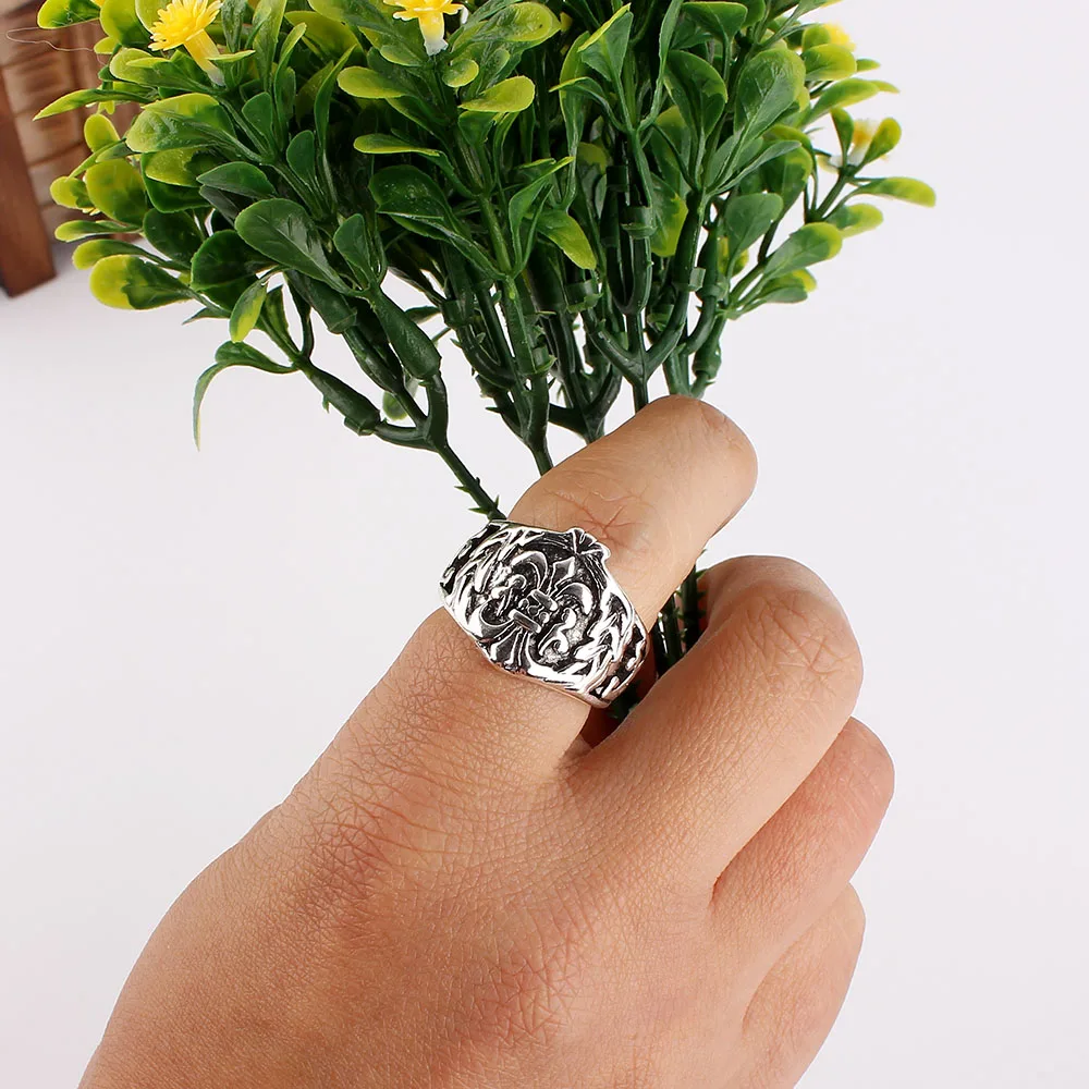 Модные большие мужские кольца серебряного цвета под старину 50 шт. оптом для