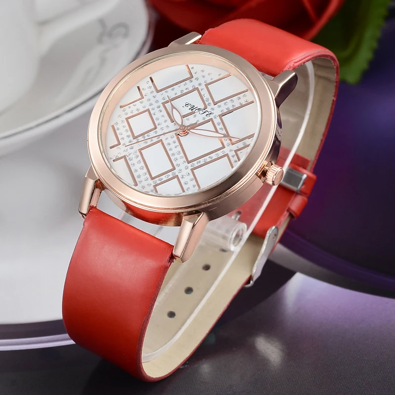 Guote часы женщины розовое из кожи золотого цвета Группа Стразы Дамы кварц-Часы Montre
