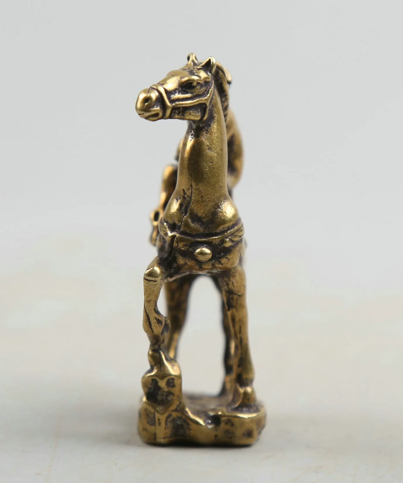 59MM/2.3&quot Collection Curio Rare Chinese Fengshui Bronze Exquisite Animal 12 Zodiac Year Monkey Ride Horse Pendant Statuary 73g | Дом и сад