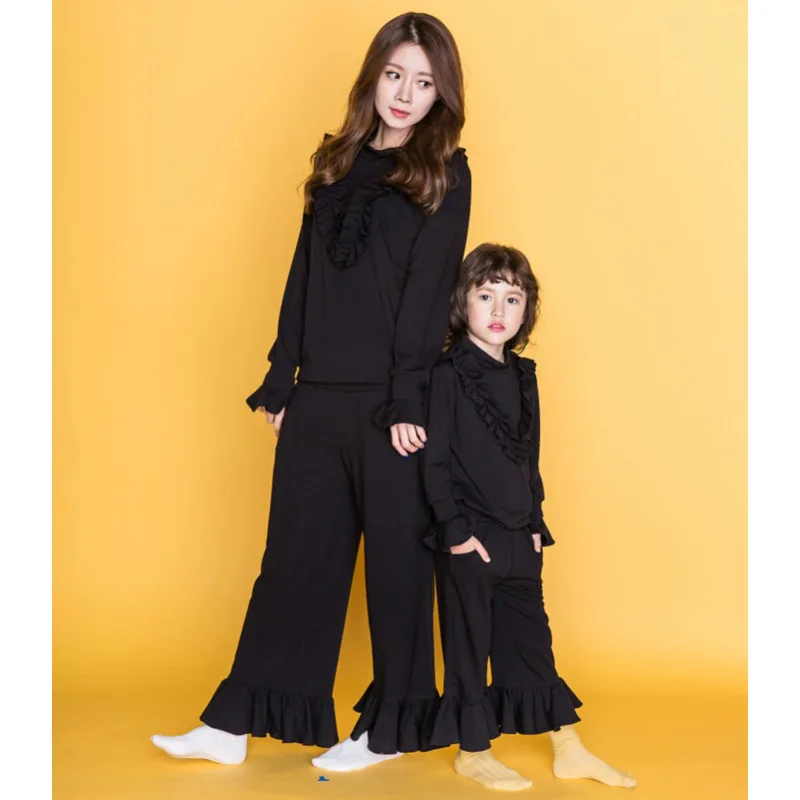 

Mummy Mommy and Me Clothes Family Look Mother and Daughter Matching Clothes Family Matching Outfits Set Elegant Mom Bebes Set