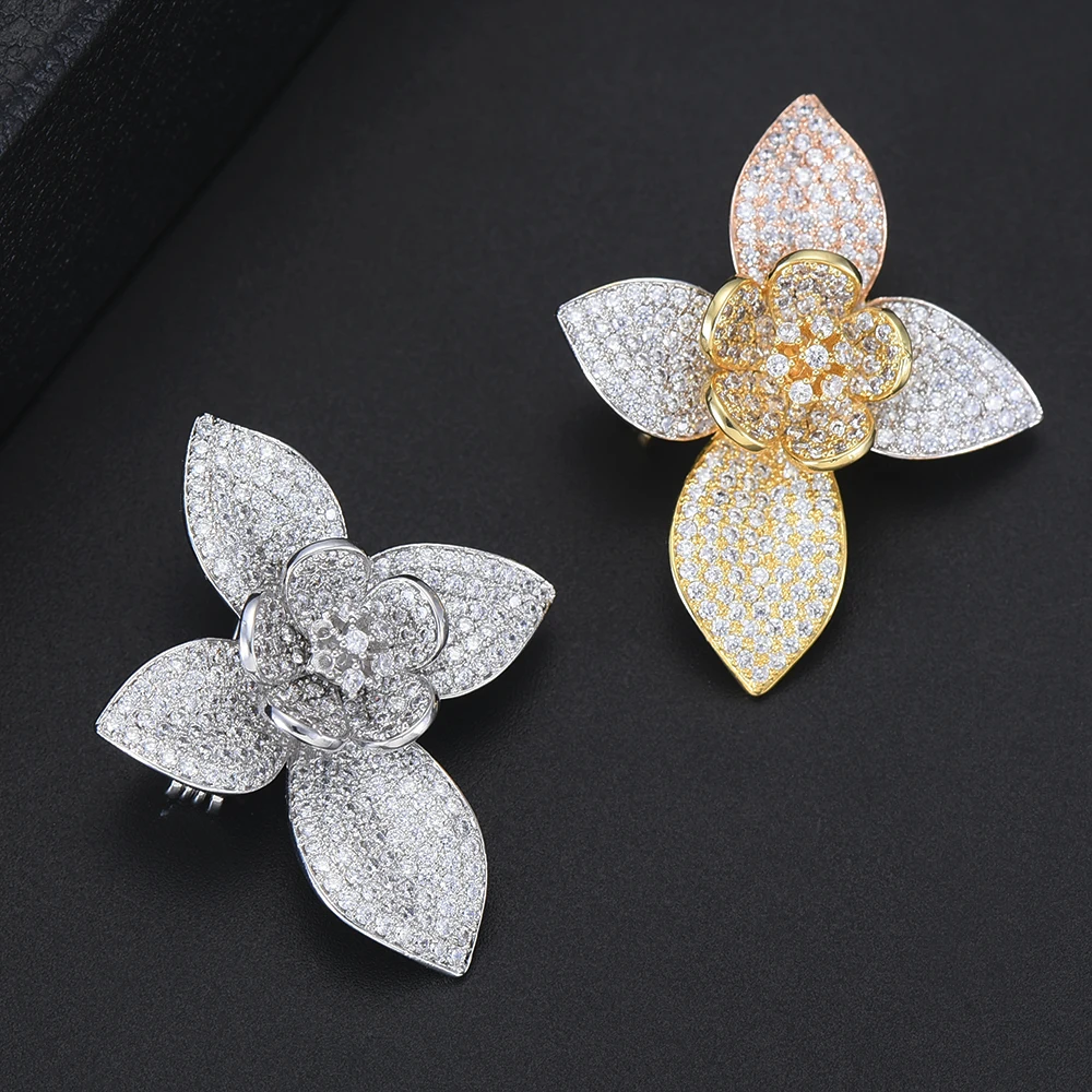 

Beautiful Natural Shell Flower Brooches For Women Suit Sweater Scarf Collar Pink White Large Brooch Pins Gifts High Quality