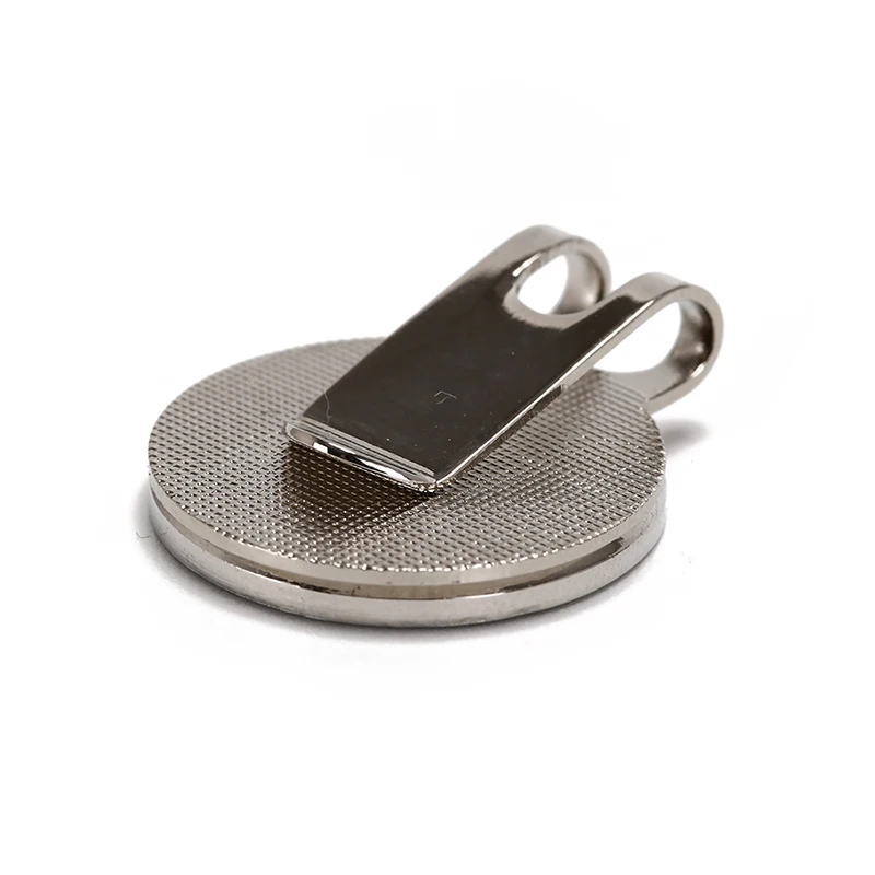 

1Pcs Magnetic Cap Alloy Clips Golf Hat Clip Ball Golf Accessories Outdoor Alignment Aiming Tools 3*2cm