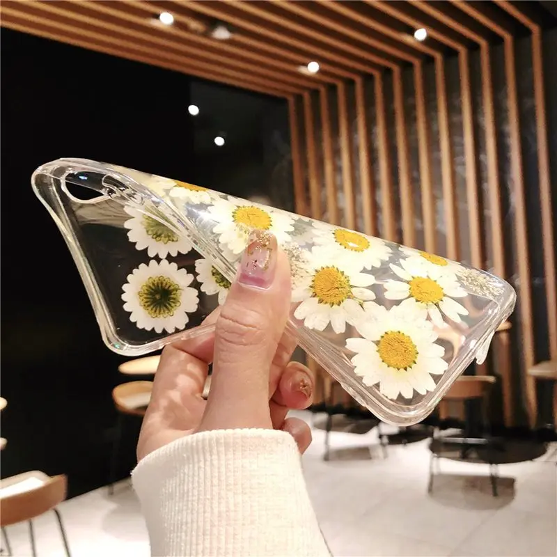 

Real Dry Daisy Flower Case For Huawei P40 P30 P20 Mate 30 20 Pro P30 Lite Nova 3i 3 4 5 5i 6 7 Pro Honor 30 20 Pro 10 Lite V20