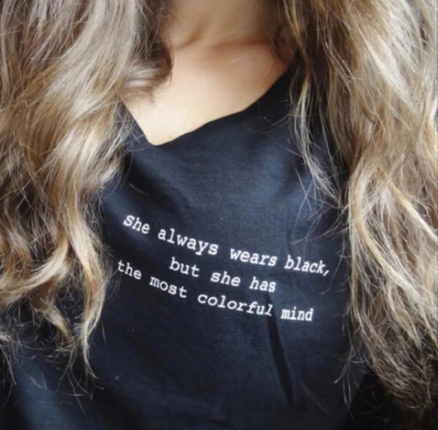 Женская футболка с надписью she always Wear|Футболки| |