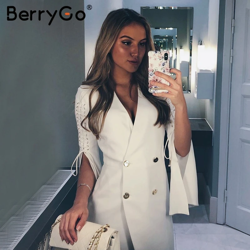 Женское короткое офисное платье BerryGo элегантное белое на шнуровке с двойной
