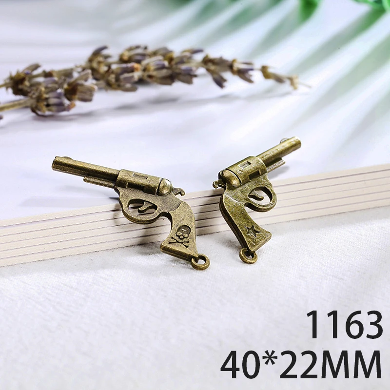 

40*22mm 4pcs Pistol Alloy Pendant For Diy Jewelry Making 2 Colors Antique Silver Antique Bronze No.1163