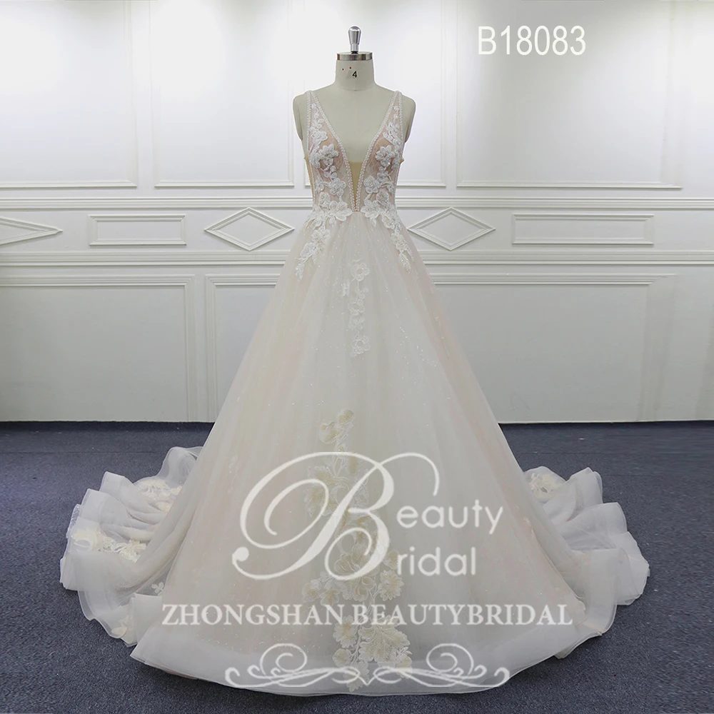 Женское кружевное свадебное платье с V-образным вырезом и шлейфом | Свадьбы