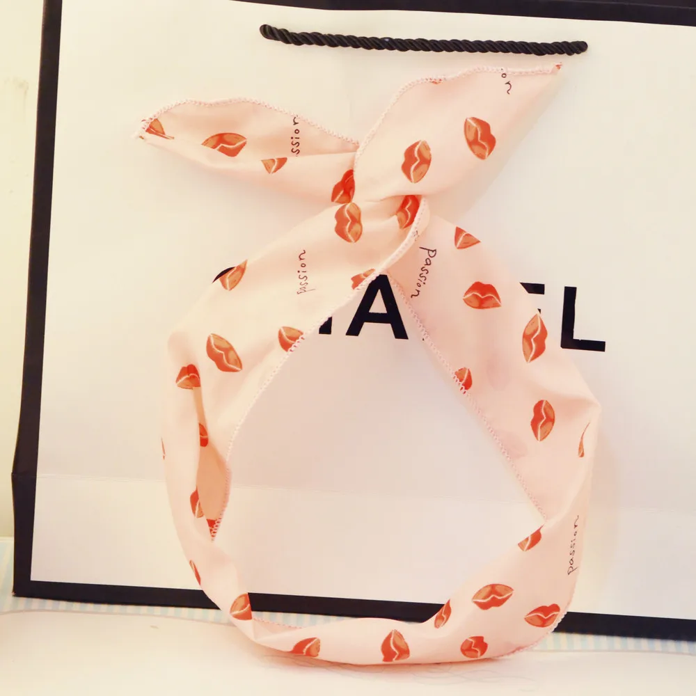 Summer Style Promotion Adult Dot Hair Accessories K8 2015 New Korean Street Fashion Shoot Lips With A Mixed Batch Of Wholesale | Аксессуары
