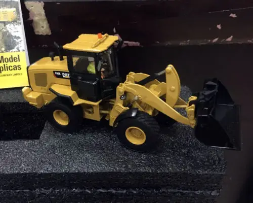 Новые 1/50 масштаб литой модели Caterpillar Cat 930 K колесный погрузчик от литья под
