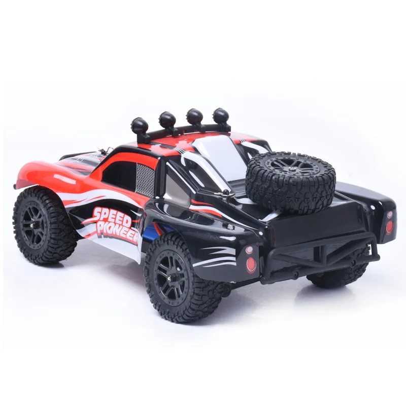 Электрический спортивный автомобиль 1/18 4WD 40 50 км/ч высокоскоростной