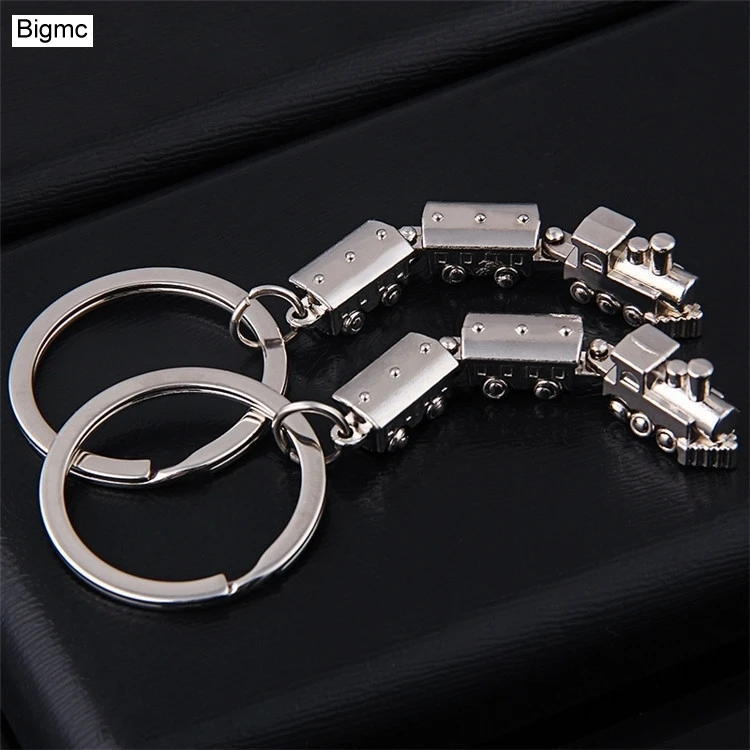 1 piece Train Keychain New Fashion Metal Car Men Women Key Chain Party Gift jewelry Small train Bag Pendant Ring K1298 | Украшения и