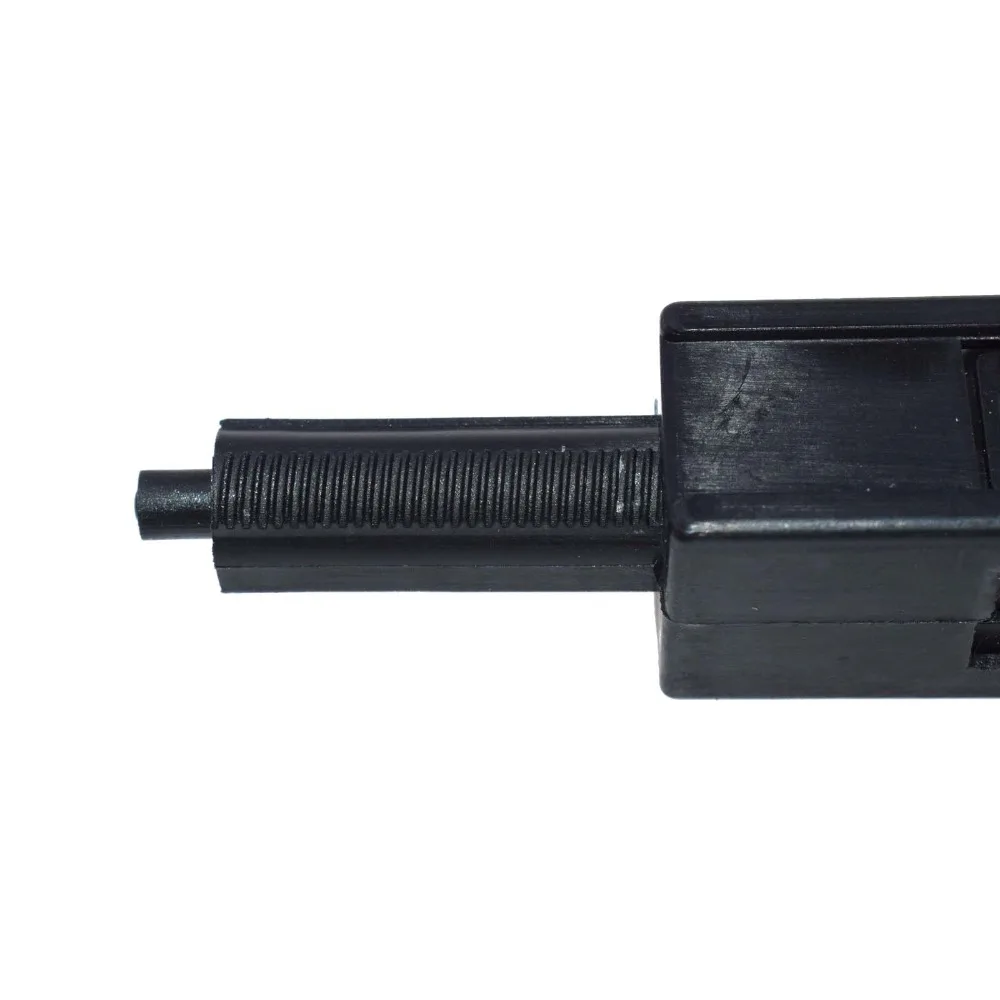 ISANCE Тормозной выключатель света для Nissan & Infiniti 350Z Xterra X Trail Versa Titan Sentra Pathfinder OE #25320