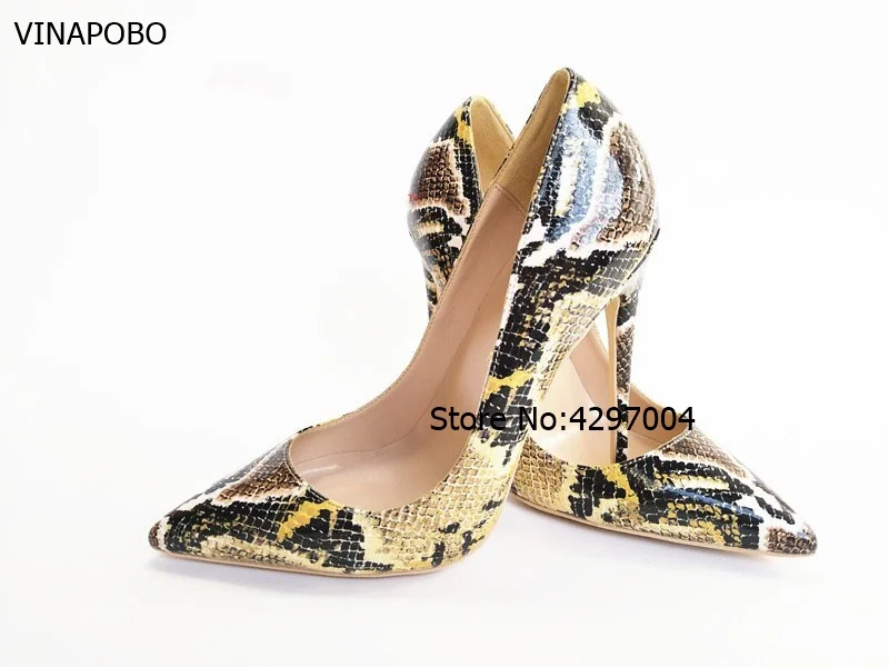 Лидер продаж новые кожаные туфли-лодочки со змеиным принтом с острым носком на