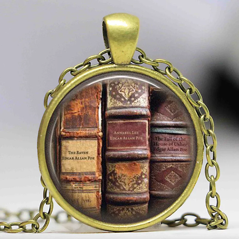Ожерелье с подвеской в виде книги логотипом Эдгара Аллана По Литературная поэма