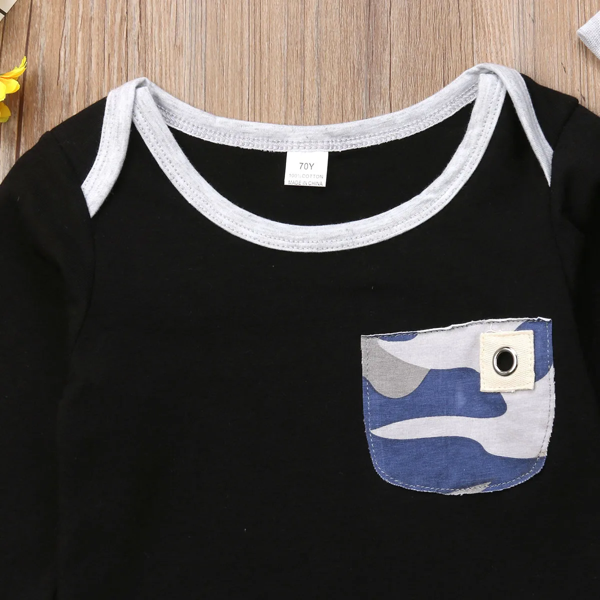 2018 Brand New Camo Fashion Active Baby Boy Autumn Winter Clothes Sets 3PCS Long Sleeve Patchwork Sweatshirt Tops+Pants+Hats |