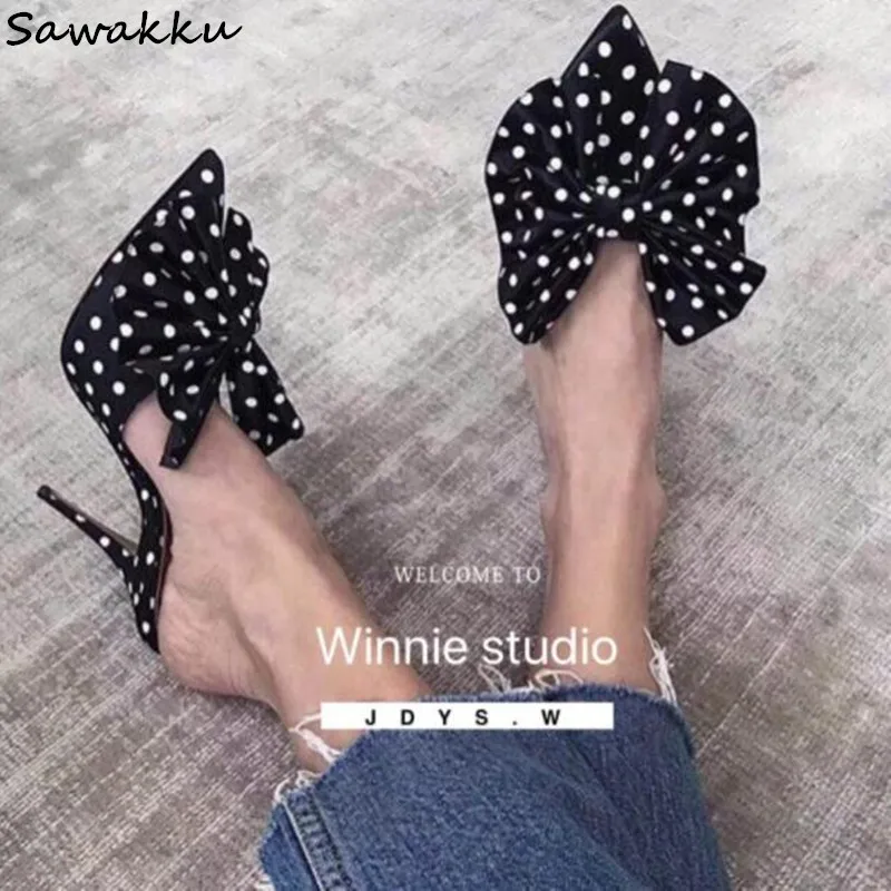 Шлепанцы женские атласные на высоком каблуке шлепанцы в горошек заостренный