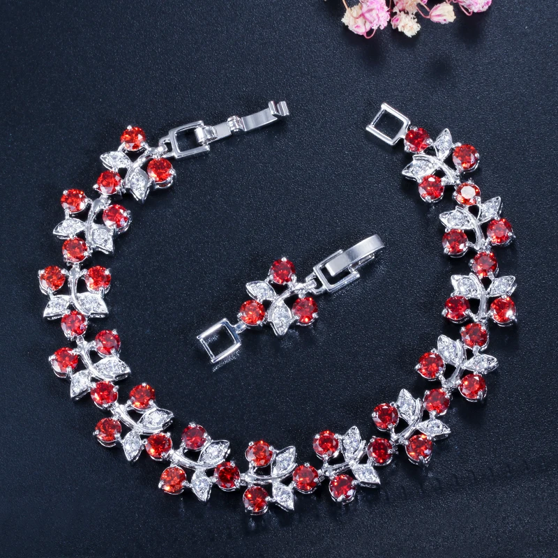 

ThreeGraces 5 Color Options CZ Jewelry Accessories Shiny Red Cubic Zirconia Fashion Leaf Shape Party Bracelet for Ladies BR241