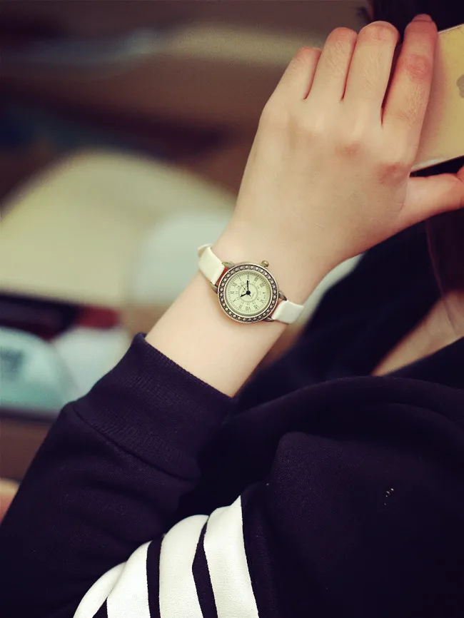 Часы женские винтажные с римским циферблатом кварцевые ремешком|Женские