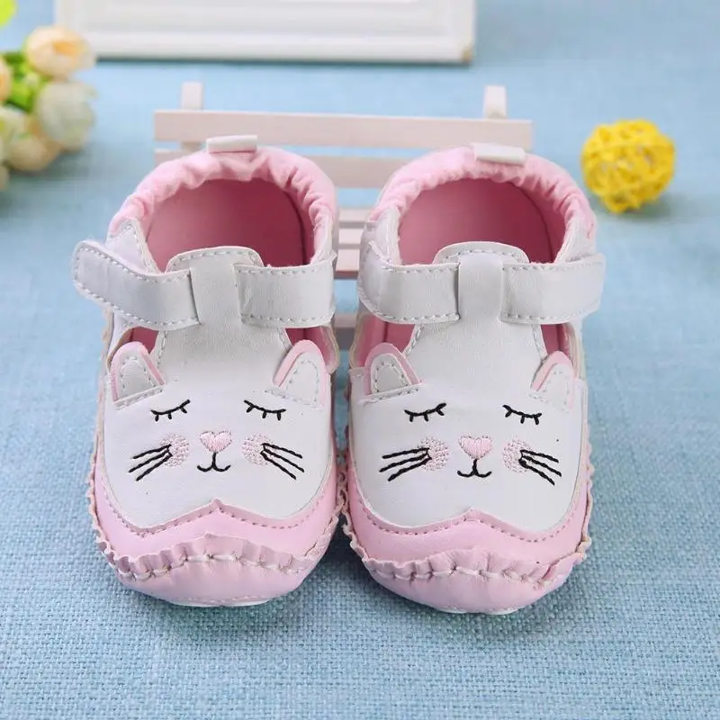 С милым рисунком кота для маленьких девочек PU Prewalkers противоскользящие малышей