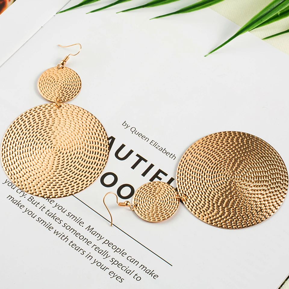 Exaggerated golden drop earrings for women statement jewelry Fashion big round circle shaped dangle earring Punk earings earing