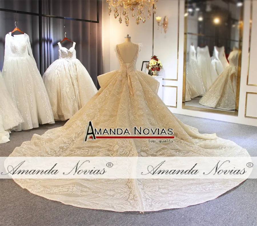 Роскошное Свадебное платье с длинным шлейфом Amanda Novias 100% как на фото | Свадьбы и