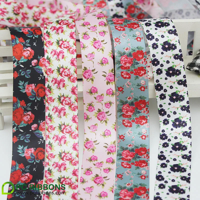 Красочные цветочные печатных атласной лентой красивый цветок печатные ленты