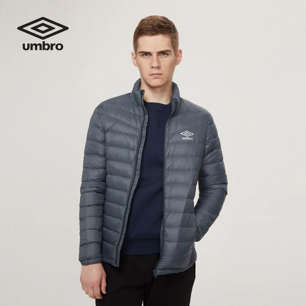 Umbro, новинка, зимний, мужской, гагачий пух, для отдыха, теплый, комфортный, короткий пуховик, спортивные пальто, спортивная одежда, UO174AP2003