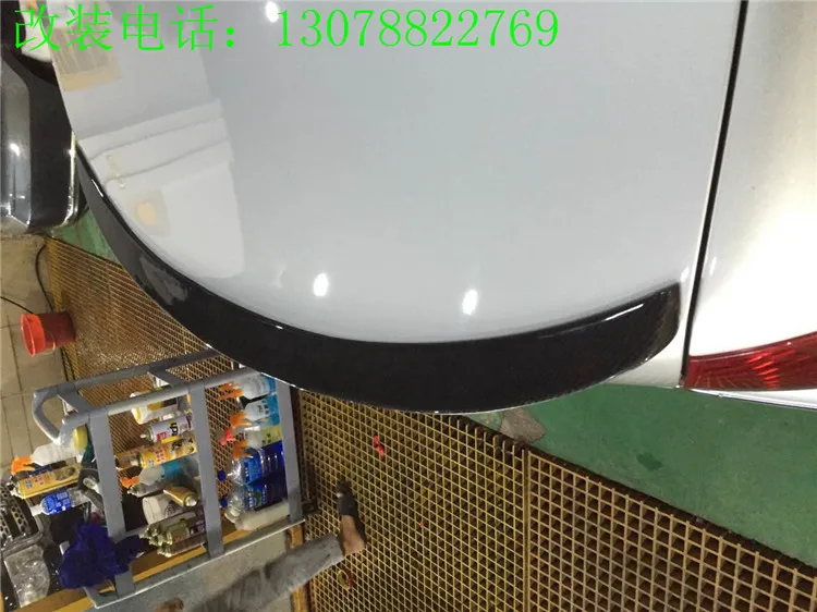 Подходит для Mercedes Benz W209 04-07 CLK280 CLK300 CLK350 углеродное волокно четыре губы заднее