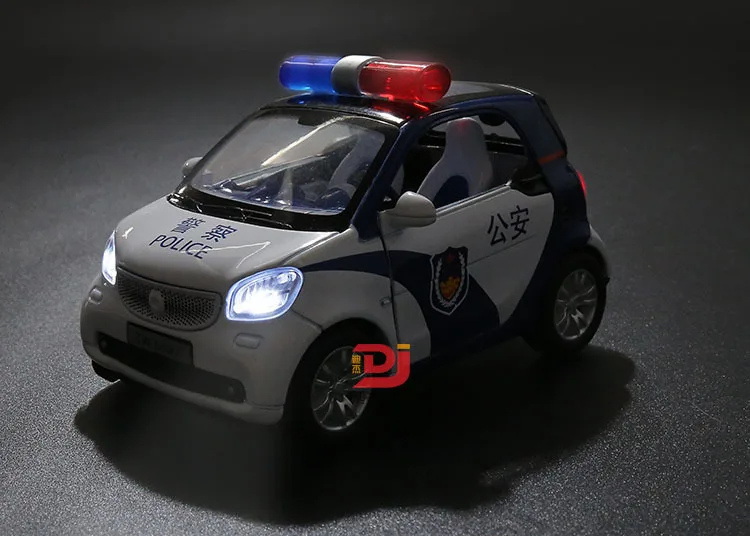 Новинка 1:32 игрушечный автомобиль Bz Smart police из металлического сплава литая модель