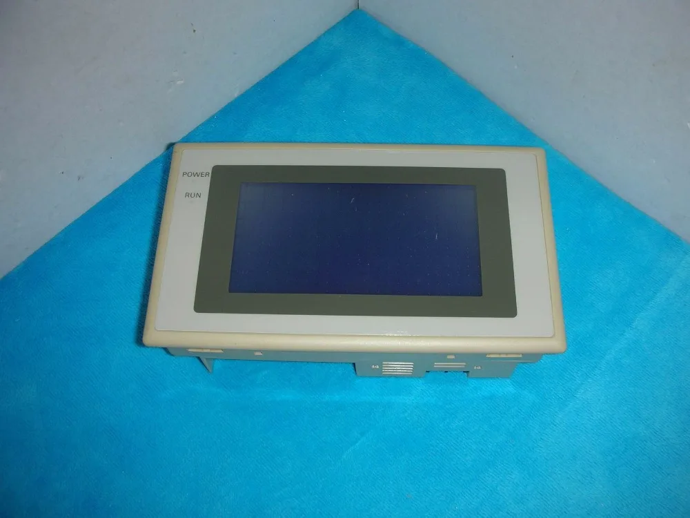 

1PC USED OMRON NT20S-ST121-ECV3