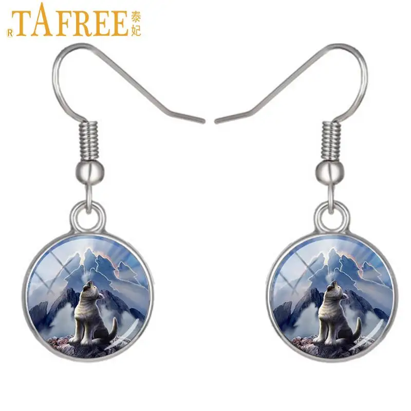 

TAFREE Animals Style Wolf Dangle Earrings panda totoro picture drop earrings lovely rabbit pug stock vector jewelry A523