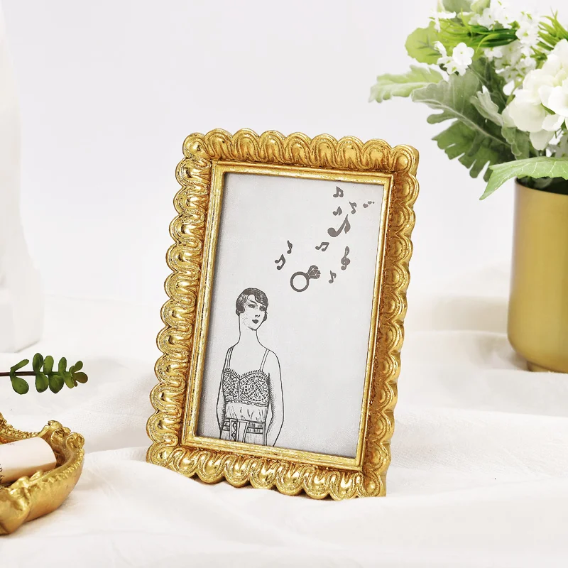 American style retro golden cake wavy lace Baroque photo frame desktop decoration bedroom soft room sample | Дом и сад